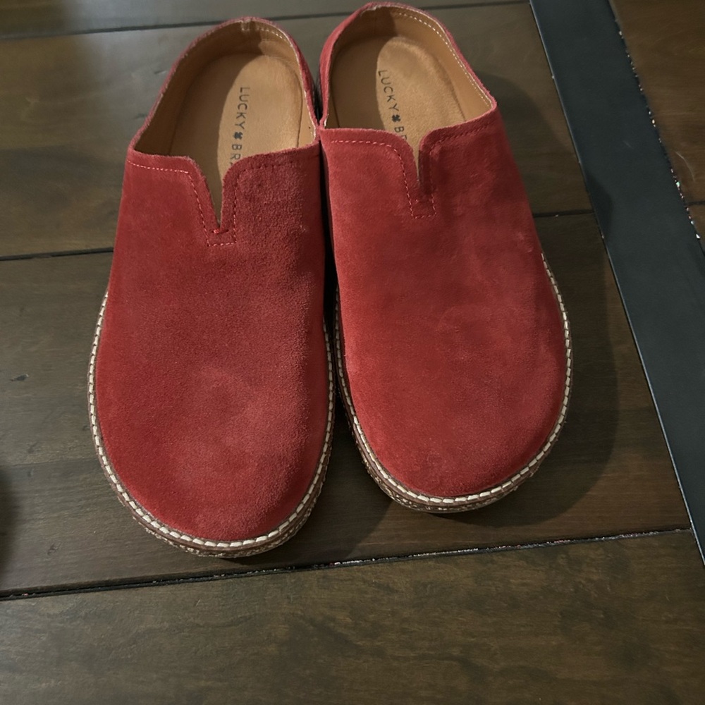 Lucky Brand Crimson Suede Loafers